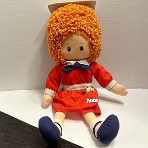 Vintage 1982 Knickerbocker 16" Little Orphan Annie Plush Doll & Dog
